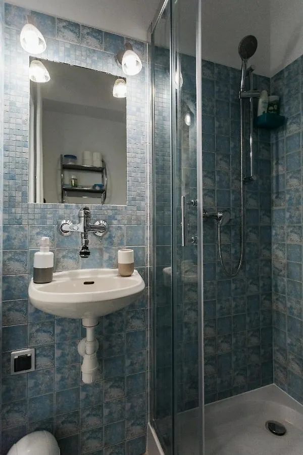 Apartment Charming Apt Old Town & Jewish District, Quiet Neighborhood Krakow
