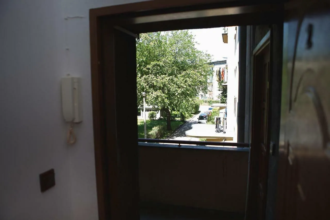 Charming Apt Old Town & Jewish District, Quiet Neighborhood Krakow